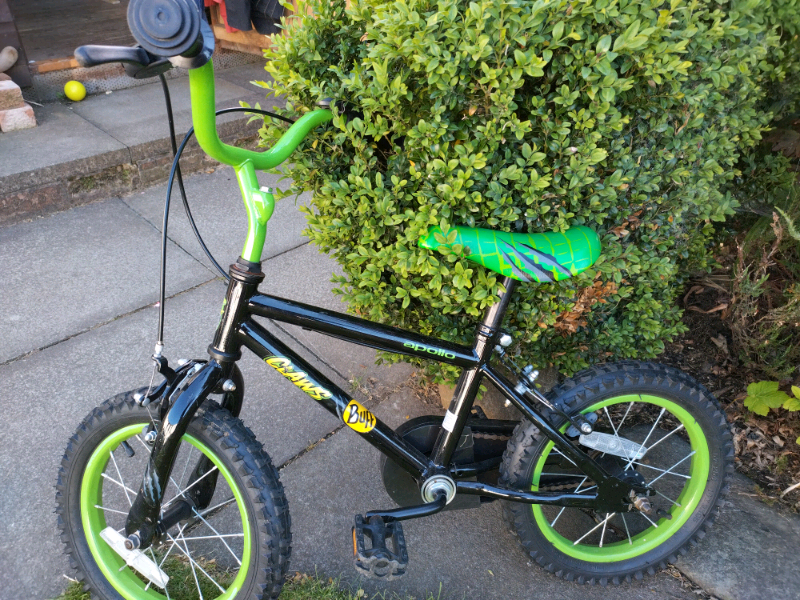 Apollo Claws Boys bike | in Rosyth 